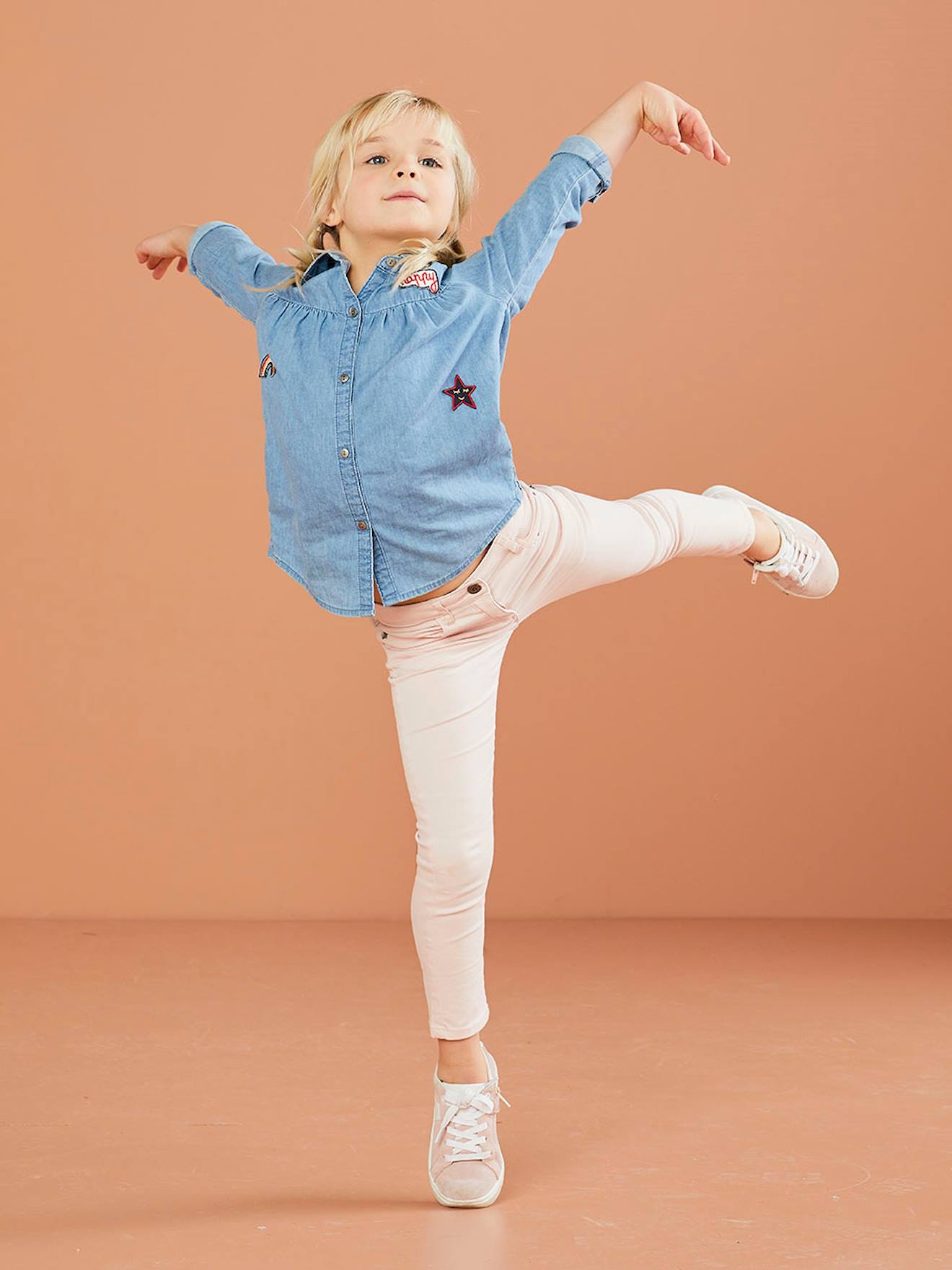 Distressed jeans best sale for little girls