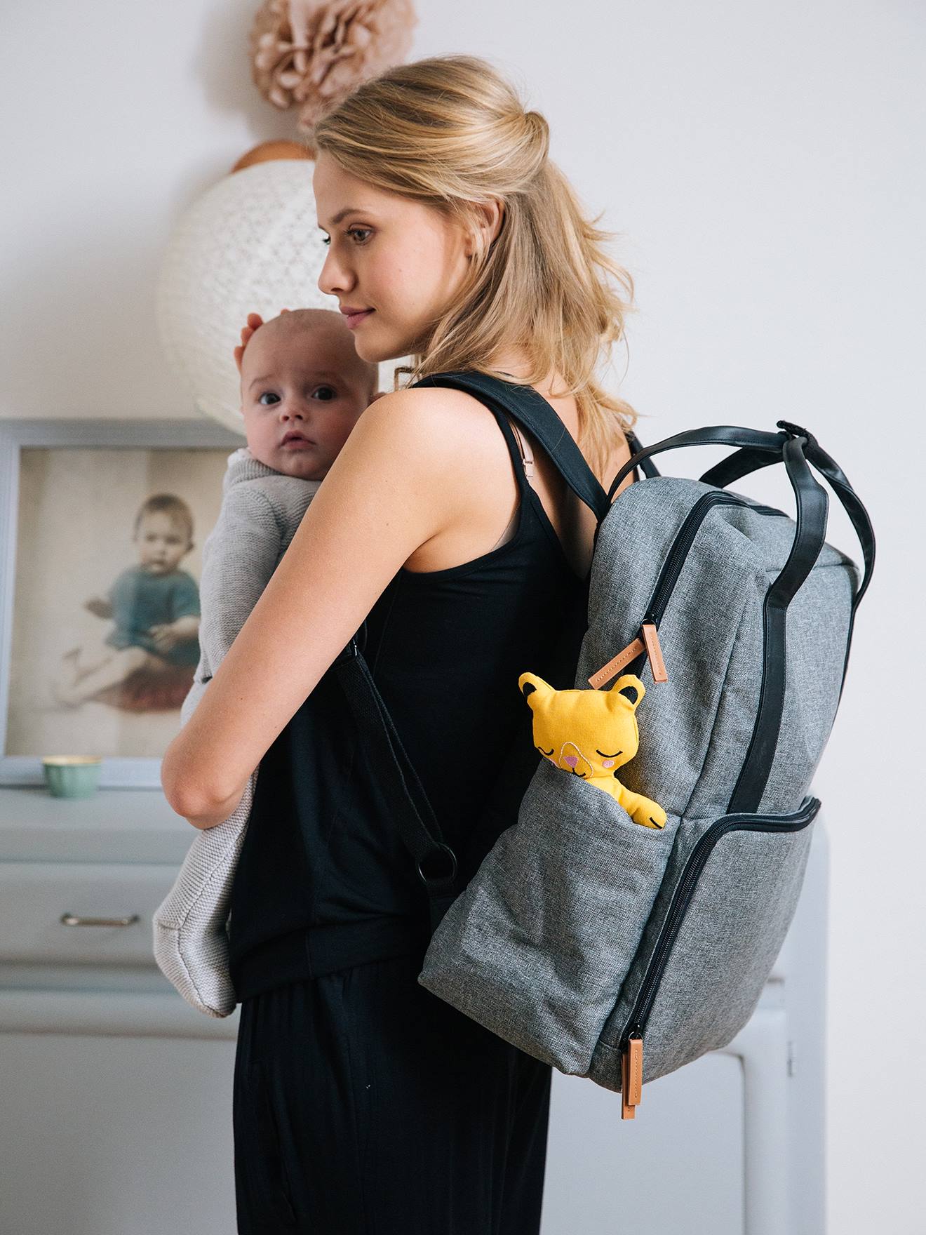 Nappy changing best sale backpack uk