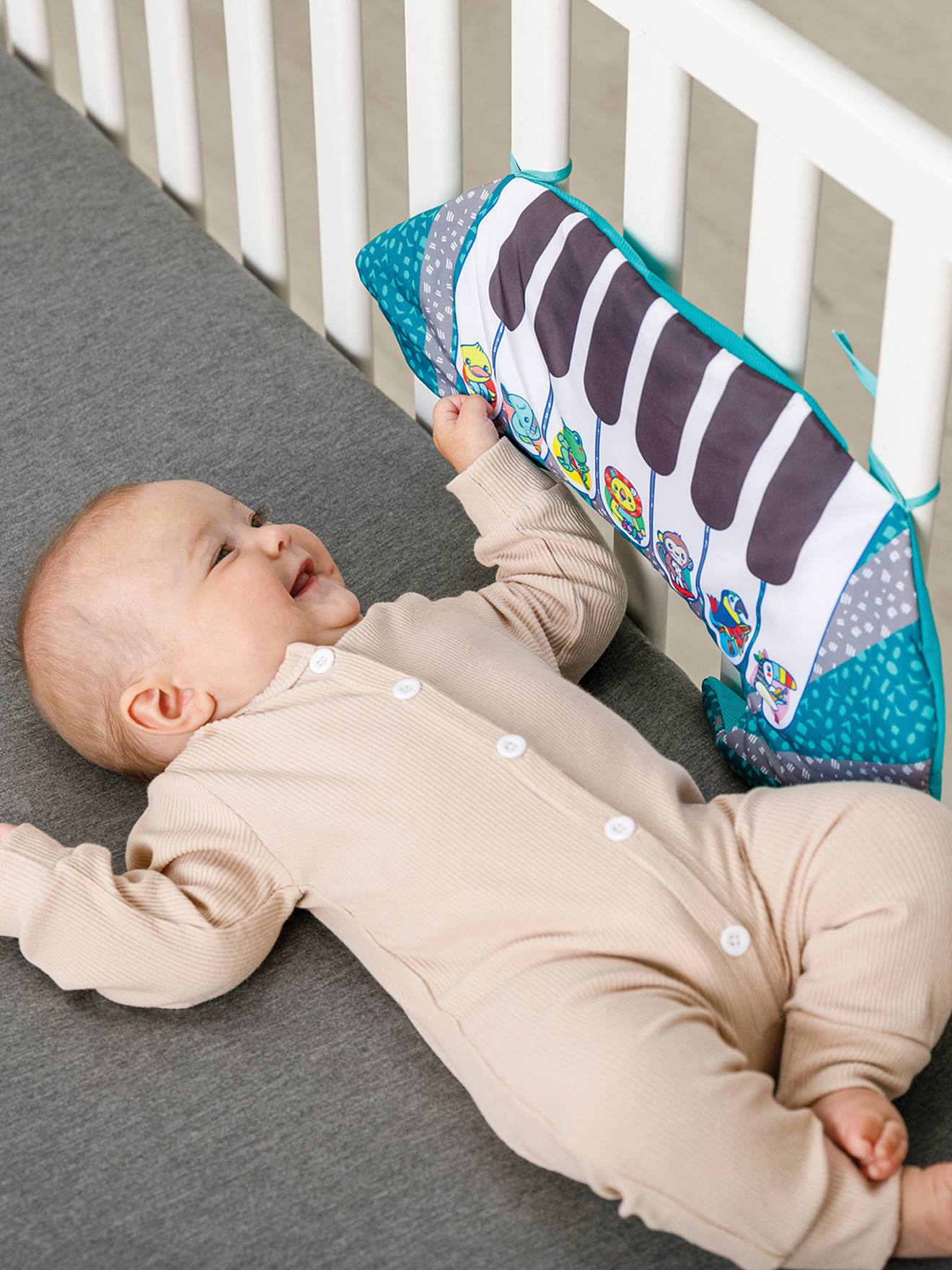 Grow with outlet me baby bed