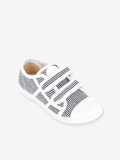 Canvas Trainers for Girls, Clory by LES TROPEZIENNES® PAR M. BELARBI BLUE DARK ALL OVER PRINTED+WHITE LIGHT ALL OVER PRINTED+WHITE LIGHT SOLID WITH DESIGN 