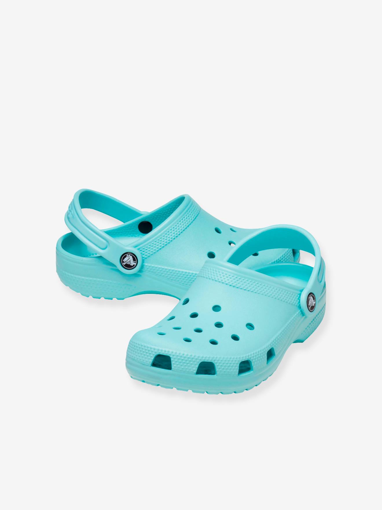 Baby blue outlet crocs