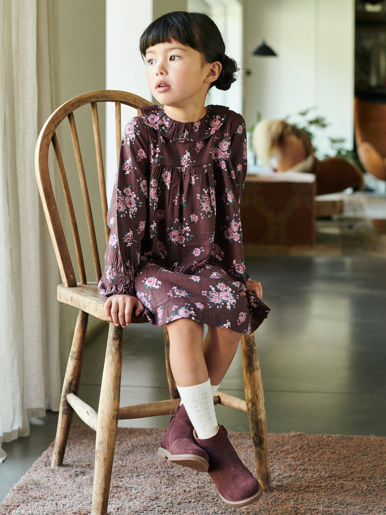 Little girl 2025 dress boots