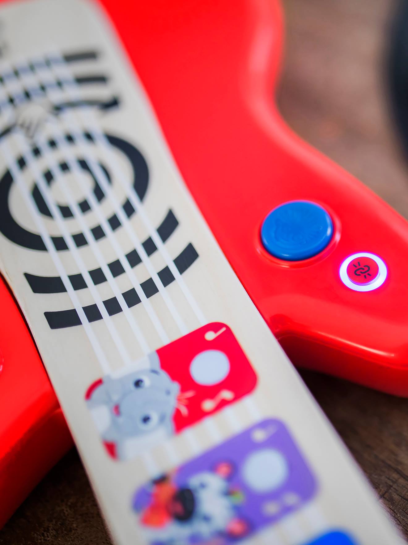 Connectible Guitar Magic Touch HAPE red