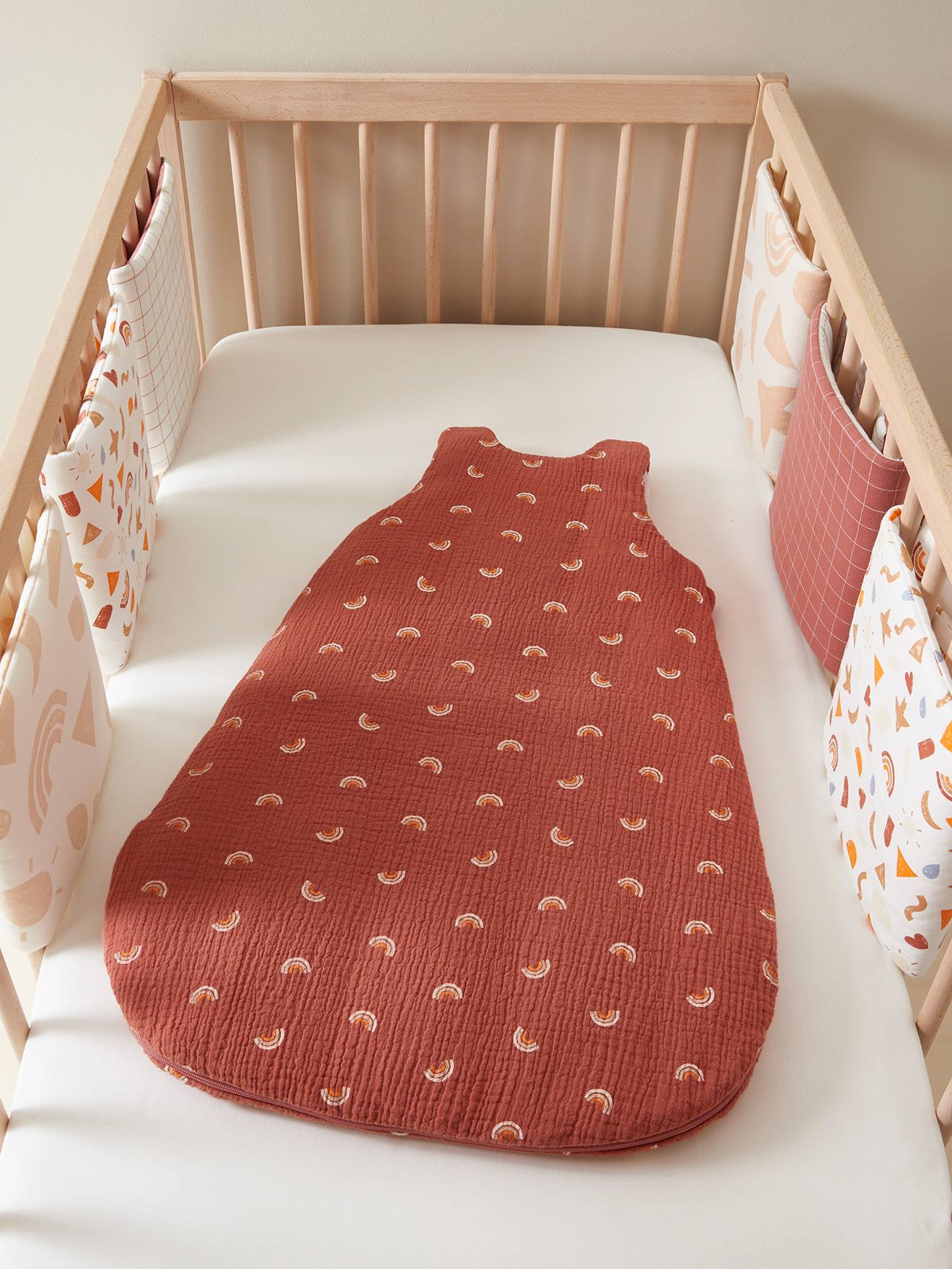 Cot Playpen Bumper in Organic Cotton Happy Sky multicoloured