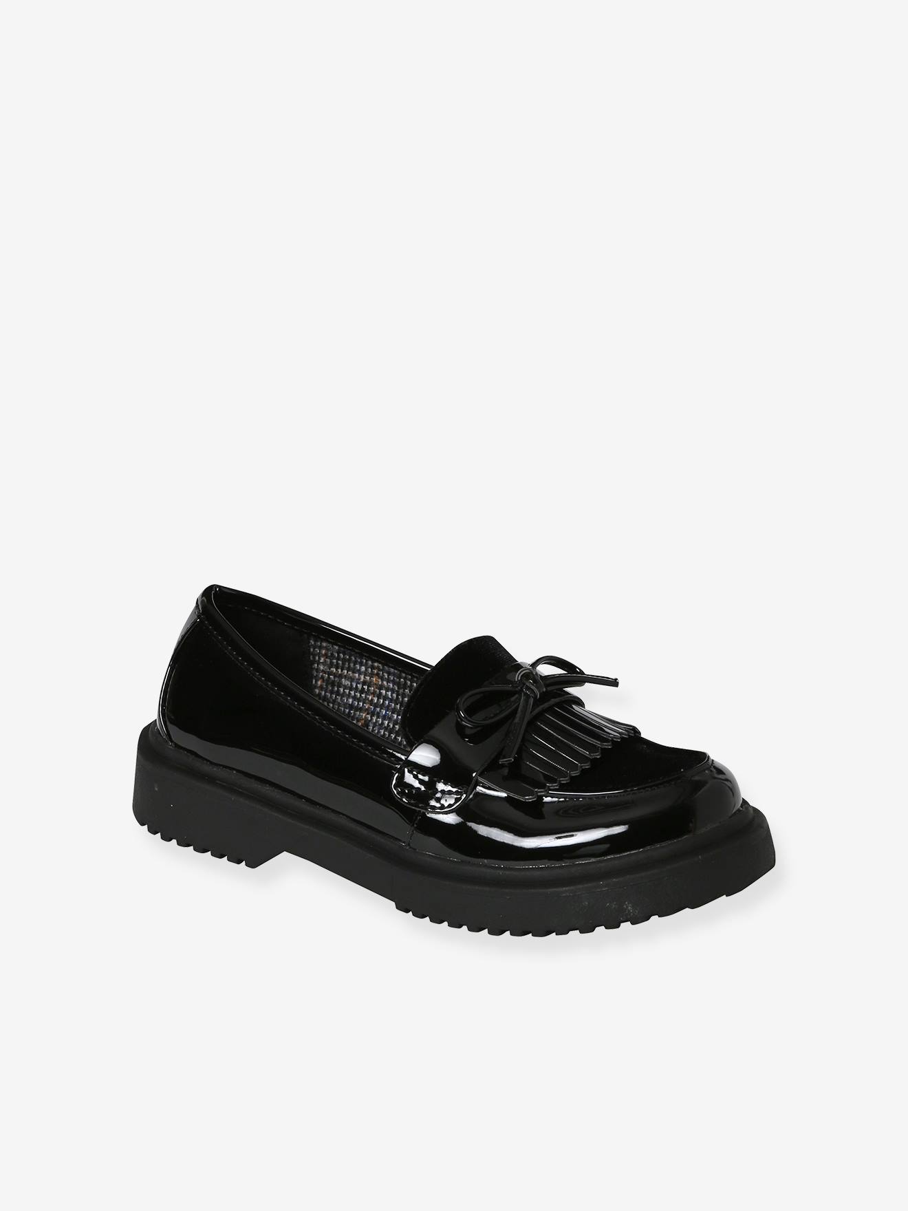 Girls store black moccasins