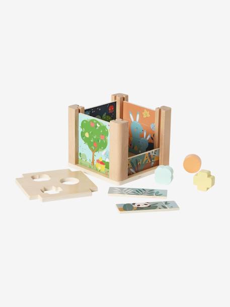 2-in-1 Activity Cube in FSC® Wood: Puzzles & Shapes to Sort & Fit green 