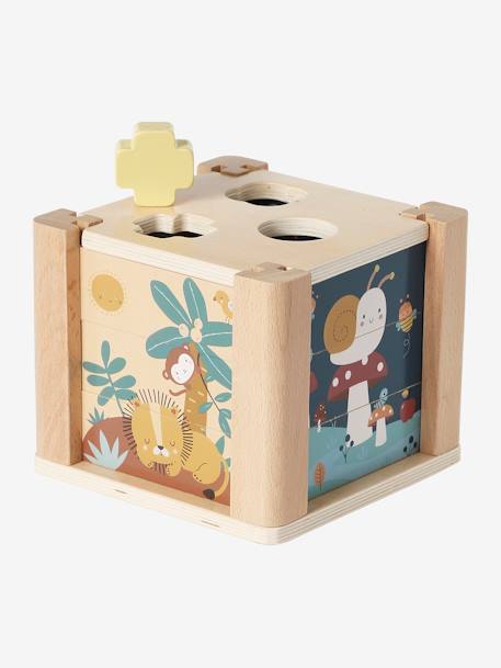 2-in-1 Activity Cube in FSC® Wood: Puzzles & Shapes to Sort & Fit green 