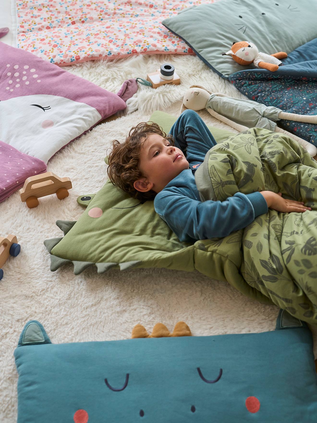 Little boys on sale sleeping bags