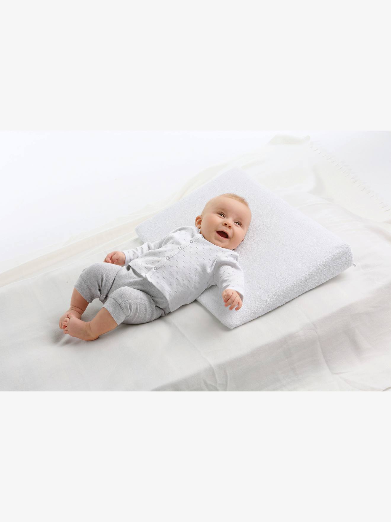 Baby reflux pillow sales uk