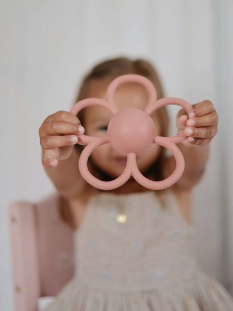 Daisy Rattle Teether - MUSHIE rose 