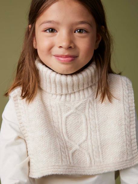 Cable Knit Neckerchief for Girls ecru 