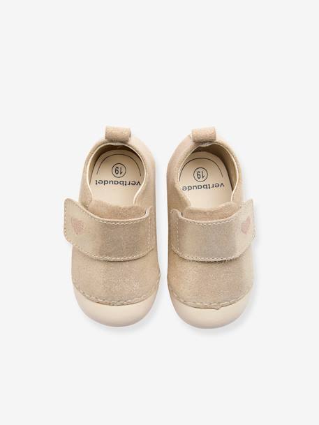 Soft Pram Shoes with Hook-&-Loop Strap for Babies gold 