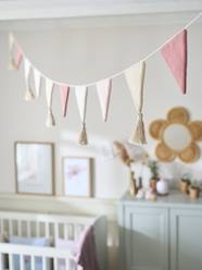 Bedding & Decor-Garland with Knitted Streamers