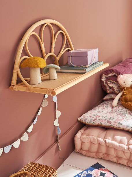 Flower Shelf in Rattan wood 