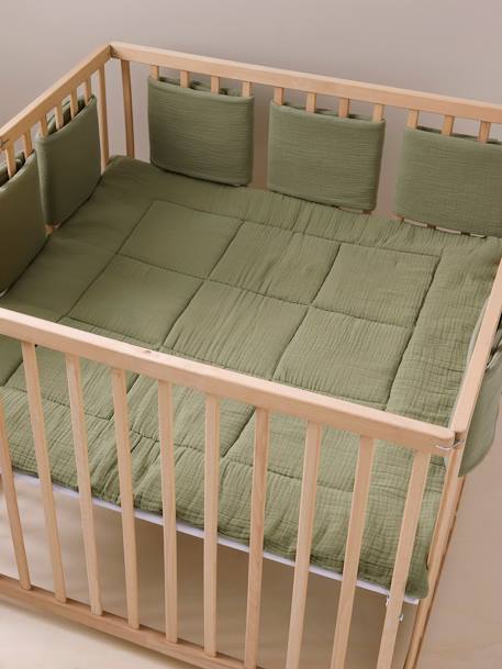 Cot/Playpen Bumper in Plain Cotton Gauze olive 